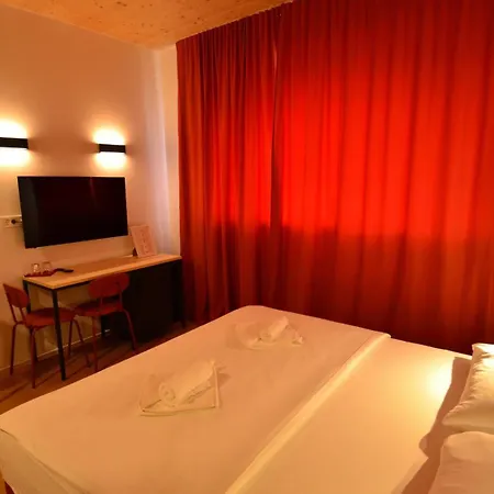Portal Bed & Breakfast 3*